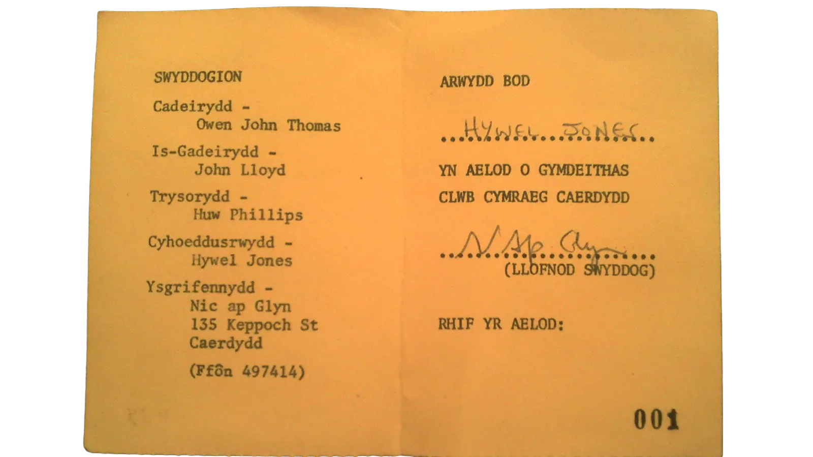 Historic membership card for Clwb Cymraeg Caerdydd.