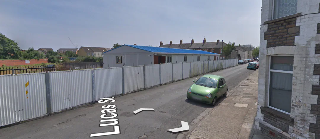 Image accompanying “Two Teens Charged With Terror Offenses After Allegedly Planning Attack on a Cathays Mosque”